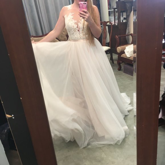 Allure Bridals 2-piece Wedding DressLace Illusion Top, Nude/Ivory bottom, A-line - Picture 4 of 11